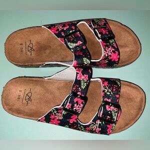 Bobbie Brooks Women's Slip-On Open Toe Floral Double Buckle Sandals 5/6 Small